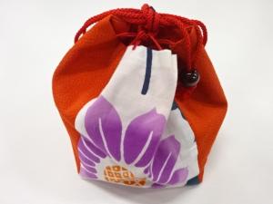 リサイクル　花模様巾着